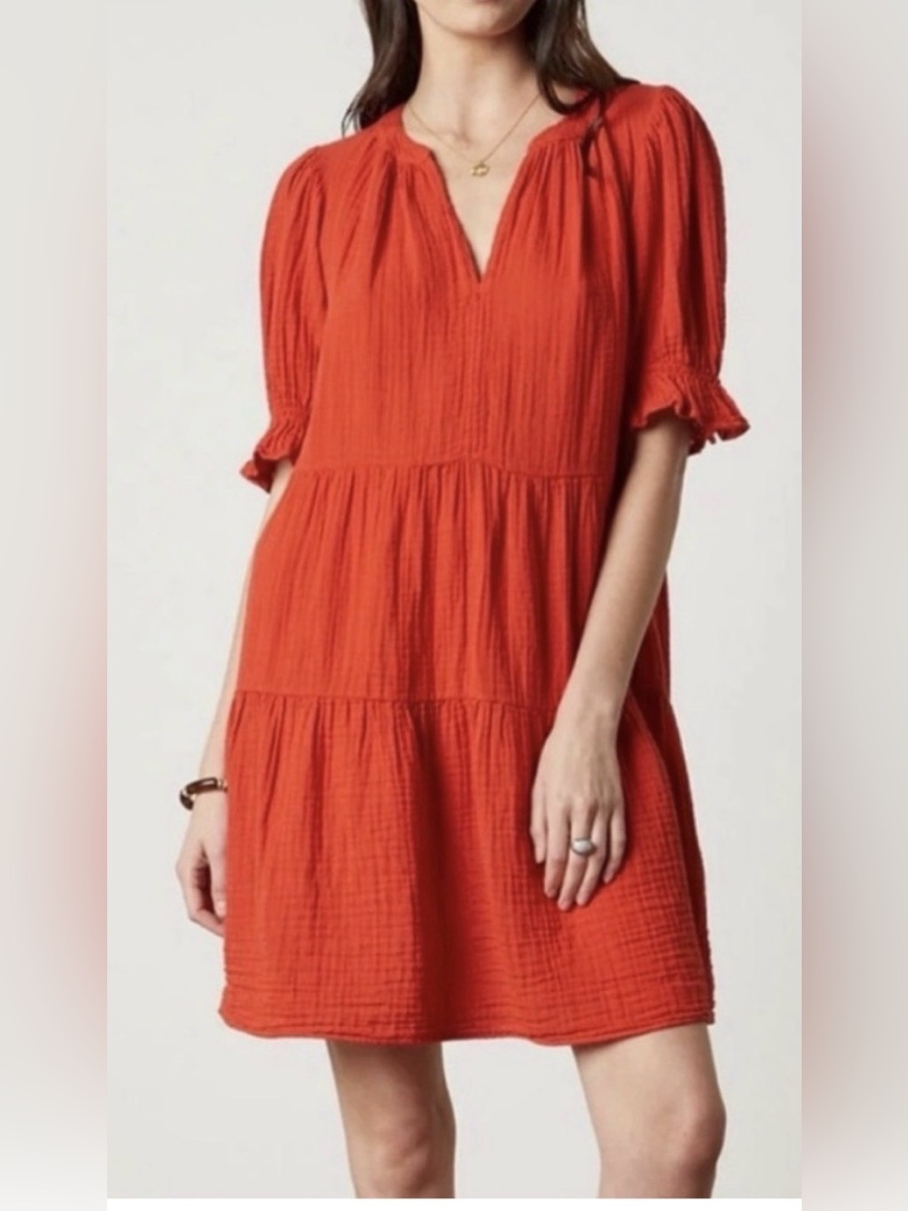 VELVET Graham & Spencer
Orange/Red Clarissa Cotton Gauze
Tiered Mini Dress XL